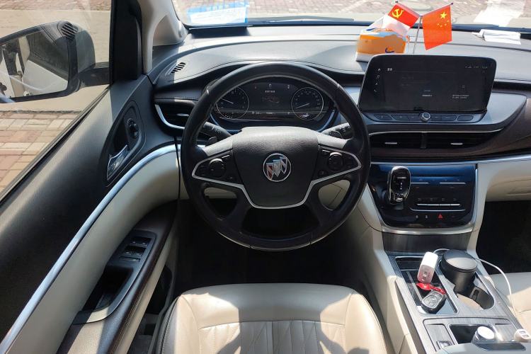 Used Buick GL8 2021 Land Cruiser Executive Class 652T Luxury Model Steering Wheel