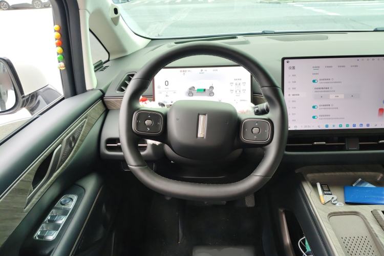 Used Wey Gaoshan 2025 Four-Wheel Drive Alpine 8
