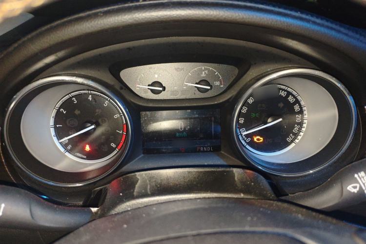 Used Buick Verano 2015 Sedan 20T Dual-Clutch Flagship Model
