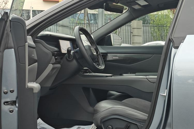 Used Lynk & Co 07 2024 EM-P 126 Long-Range Ultra
