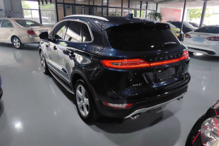 Used Lincoln MKC 2017 2.0T Two-Wheel Drive Deluxe Edition