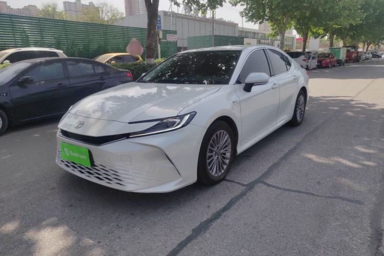 Used Toyota Camry 2024 Dual-Motor 2.0 HE Elite Edition