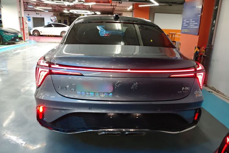 Used Hongqi H6 2023 2.0T ZhiShang Version