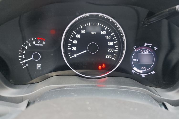 Used Honda Vezel 2020 1.5L CVT Pioneer Edition
