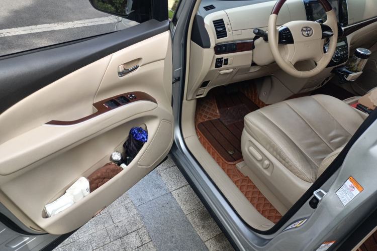 Used Toyota Previa 2012 2.4L 7-Seater Standard Edition
