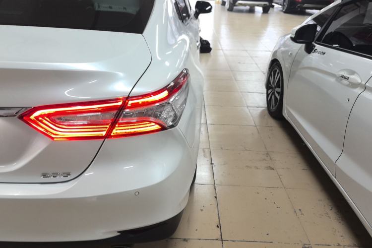 Used Toyota Camry 2019 2.0G Luxury Edition China VI Standard