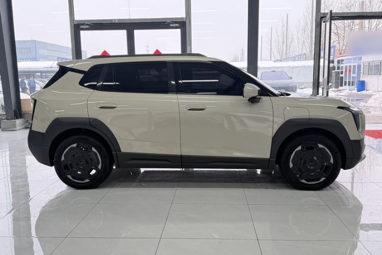 Used Dongfeng NAMMI 06 2025 471 Ultra
