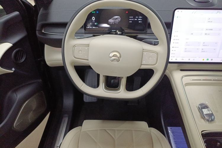 Used Nio ES6 2025 75 kWh Steering Wheel