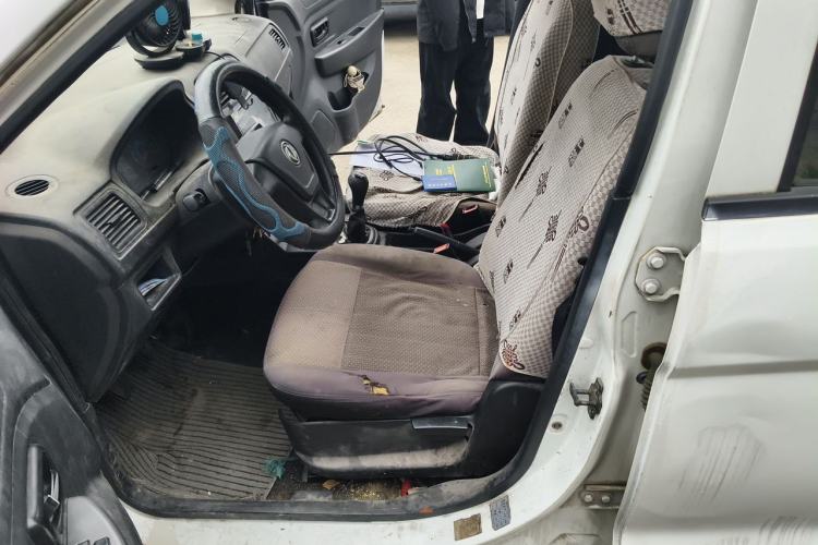 Used Dongfeng Fengon 330 2014 1.5L Manual Utility Version DK15 Left Front Seat