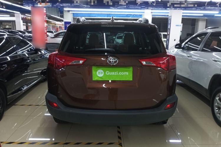 Used Toyota RAV4 2015 2.0L CVT 4x4 Trend Edition
