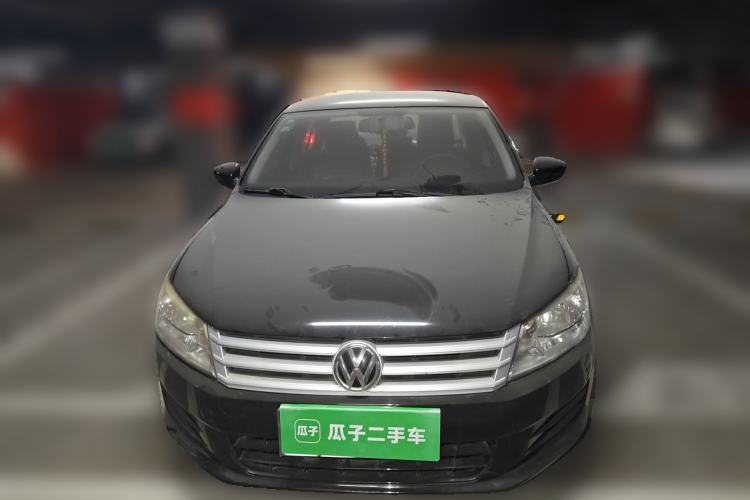 Used Volkswagen Santana 2013 1.6L Manual Fashion Edition Front