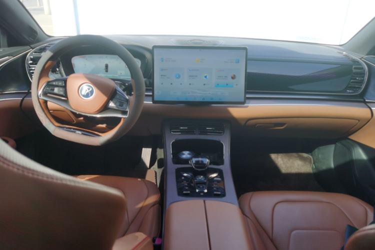 Used BYD Han 2022 EV Genesis Edition 610KM All-Wheel Drive Premium Model
