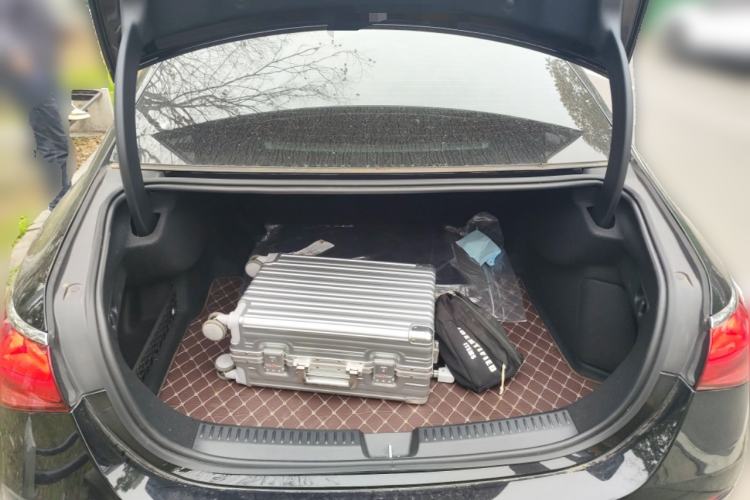 Used Mercedes-Benz E-Class 2024 E 300 L Luxury Model
