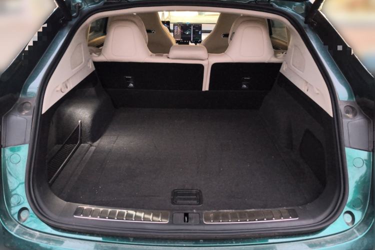 Used Hima Luxeed R7 2026 Model Range-Extending Max Trunk