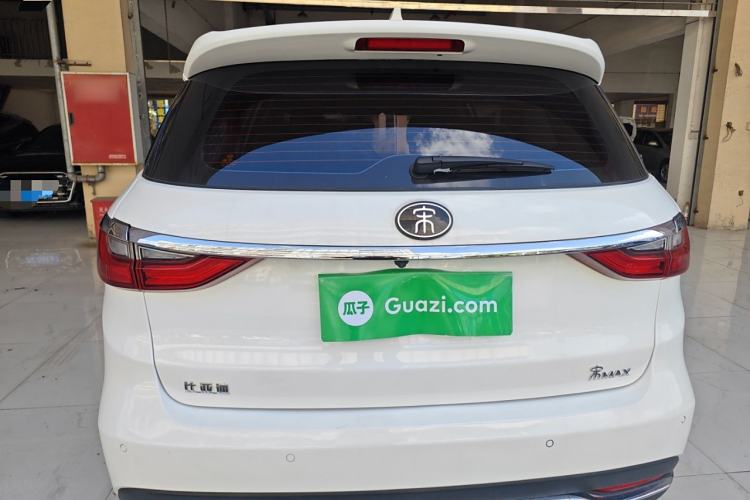 Used BYD Song MAX 2018 1.5T Automatic Smart Connect Luxury 6-Seater