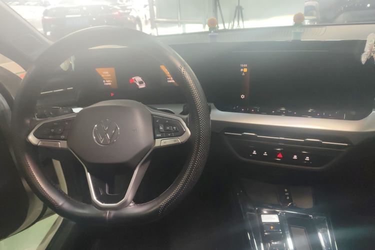 Used Volkswagen Lamando 2023 Lavida L 280TSI DSG Spicy Edition