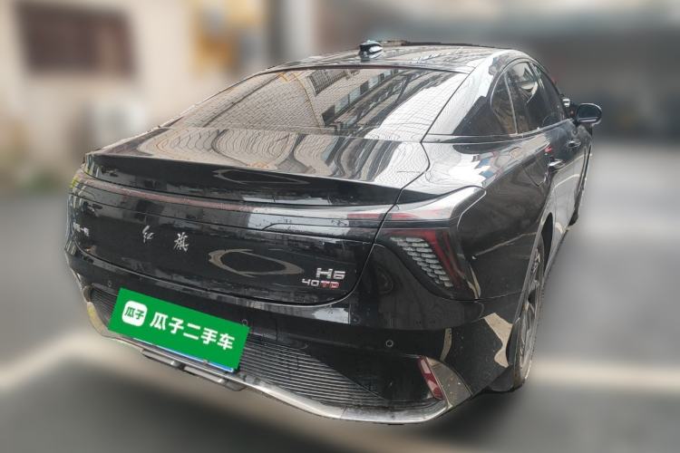 Used Hongqi H6 2023 2.0T ZhiMei Edition Rear Right 45 Deg