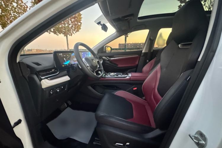 Used SOL QX 2021 300T DCT Prestige Smart Connectivity Version