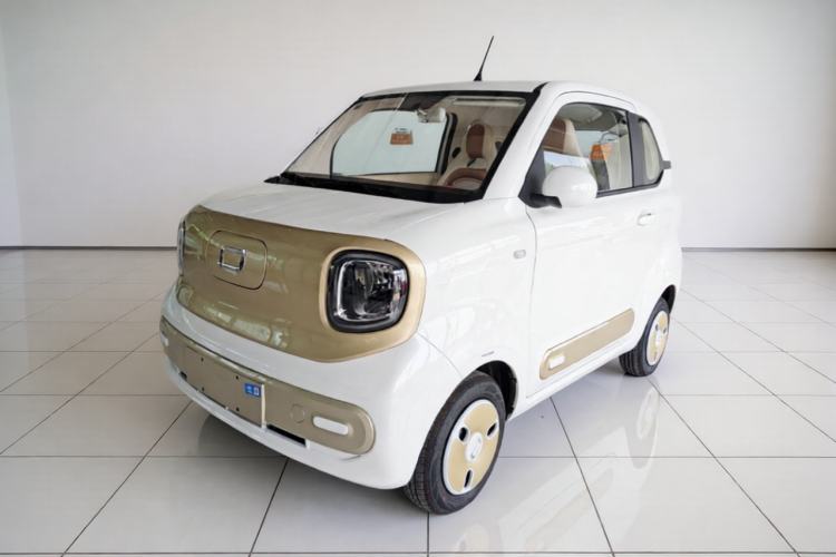 Used Bestune Pony 2026 222km Colorful Horse