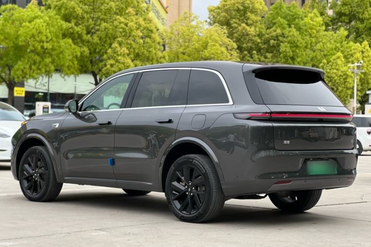 Used Li Auto L8 2023 Max model Exterior 2