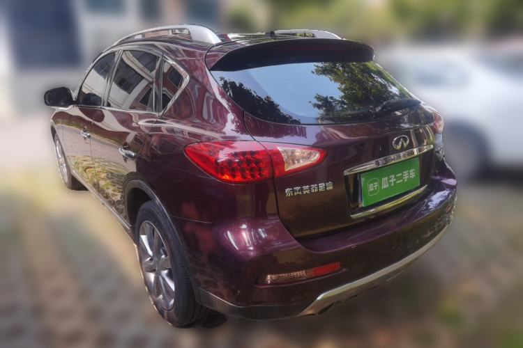 Used Infiniti QX50 2015 2.5L Comfort Edition
