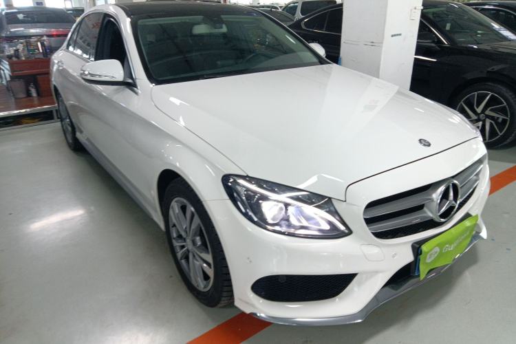 Used Mercedes-Benz C-Class 2017 Facelift C 200 L Sport Edition Front Right 45 Deg
