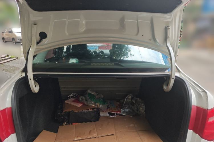 Used Volkswagen Jetta 2015 Value Edition 1.6L Automatic Comfort Version Trunk