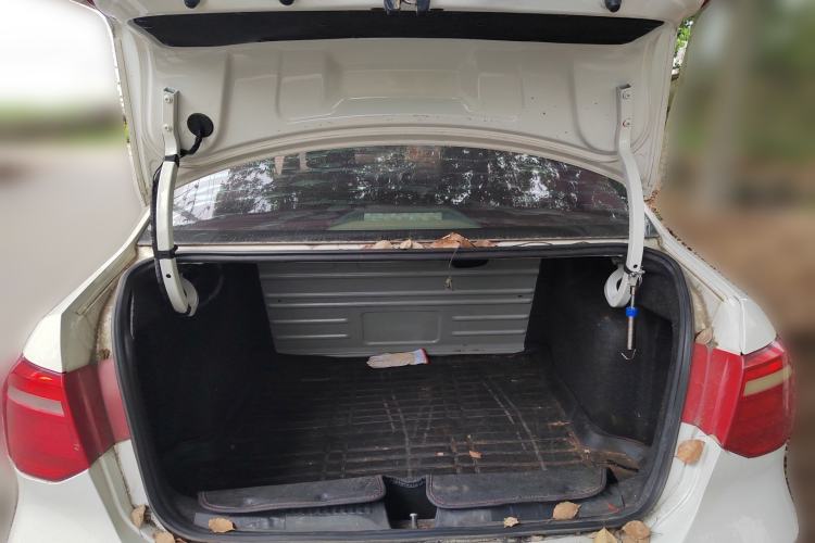 Used Volkswagen Jetta 2015 Zhihui Edition 1.4L Manual Comfort Model
