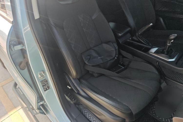 Used Great Wall King Kong Poer 2022 2.0T Manual Diesel Two-Wheel Drive Elite Version with Long Bed GW4D20M
