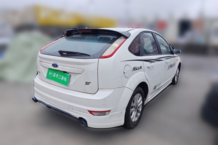 Used Ford Focus 2013 Hatchback Classic 1.8L Manual Base Model Rear Right 45 Deg