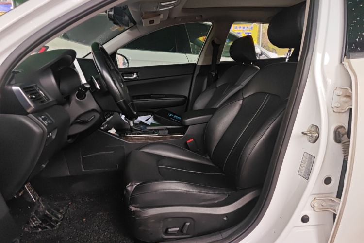 Used Kia K5 2016 1.6T Automatic LUX
