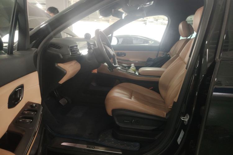 Used Nio ES8 2020 415 km Range 6-Seater Version