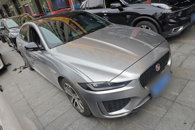 Used Jaguar XEL 2020 2.0T 200 PS R-DYNAMIC S Advanced Sport Edition Front Right 45 Deg