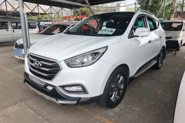 Used Hyundai ix35 2015 2.0L Automatic 2WD Smart Type China IV