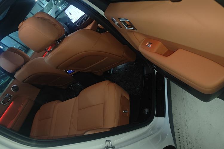 Used Li Auto L6 2025 Max Smart Refresh Edition
