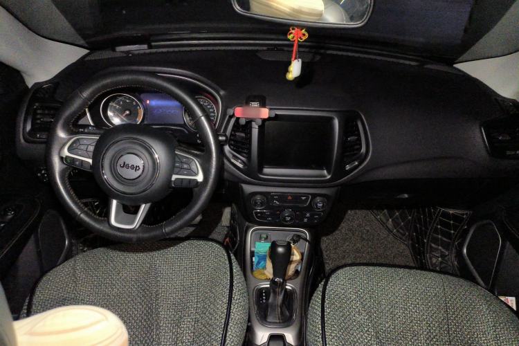 Used Jeep Compass 2017 200T Automatic Family Edition