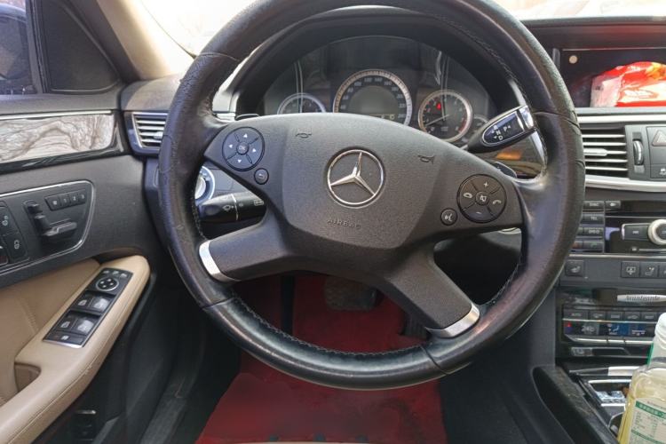 Used Mercedes-Benz E-Class 2009 E 300 Fashion Model
