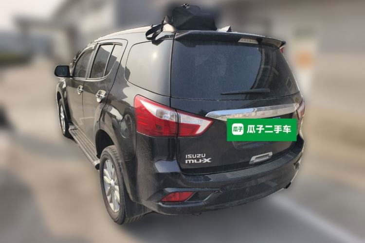Used Isuzu mu-X 2018 1.9T Automatic Two-Wheel Drive Jingyue Edition 5 Seats
