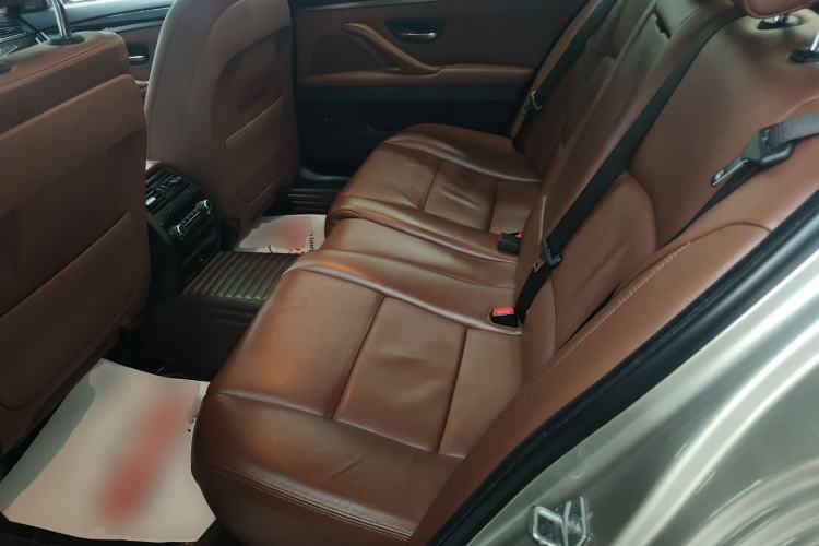 Used BMW 5 Series 2014 528Li Leading Model