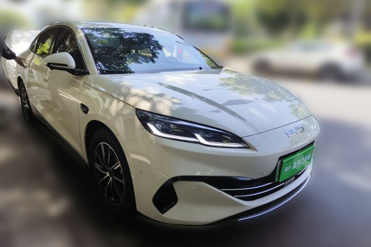 Used BYD Seal 06 New Energy 2026 DM-i Ultra-Enjoyment 128KM Smart Enjoyment Model Front Right 45 Deg