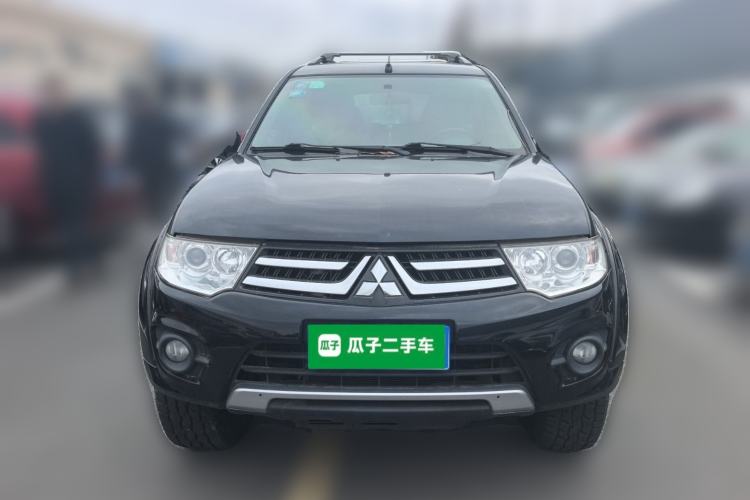 Used Mitsubishi Pajero Sport 2013 3.0L Automatic 4x4 Executive Edition