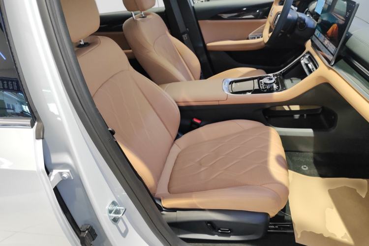 Used Geely Galaxy Galaxy A7 2025 Model EM-i 150km Starship Edition
