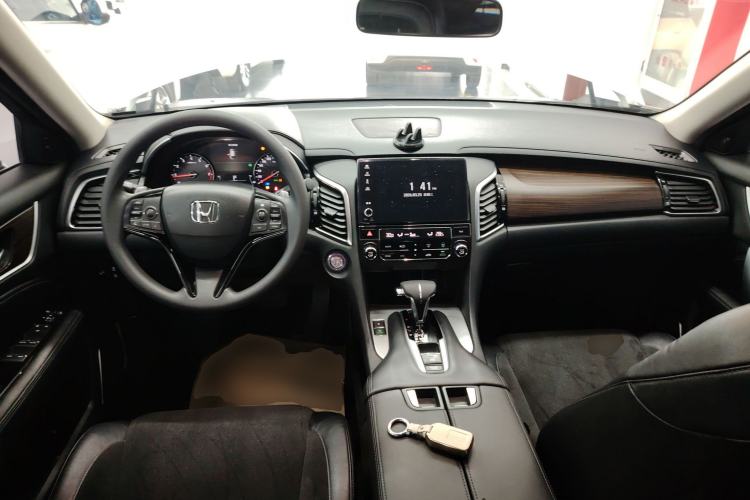 Used Honda Avancier 2017 240TURBO Two-Wheel Drive Elite Edition