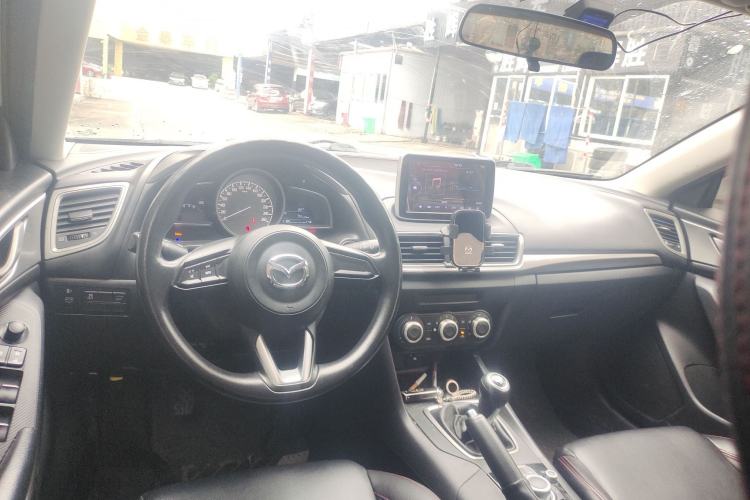 Used Mazda 3 Axela 2017 Hatchback 1.5L Manual Comfort Edition China V Center Console