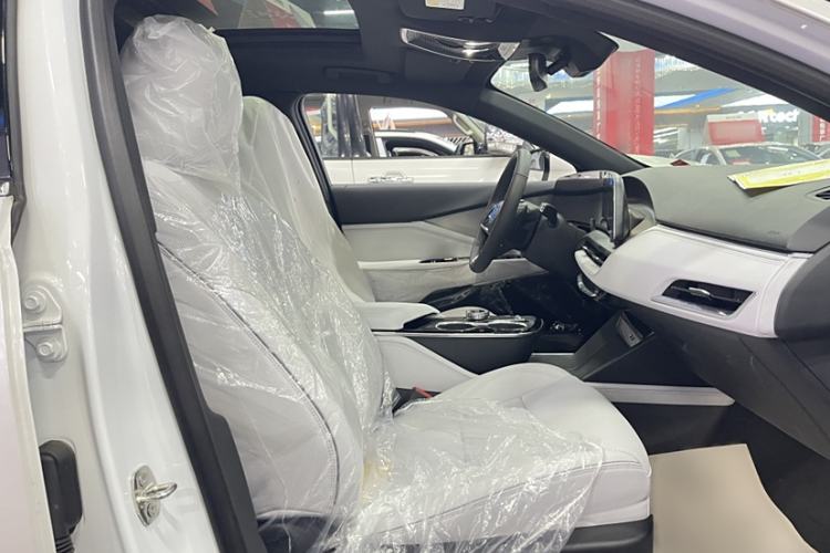 Used Cadillac GT4 2023 25T Luxury Model