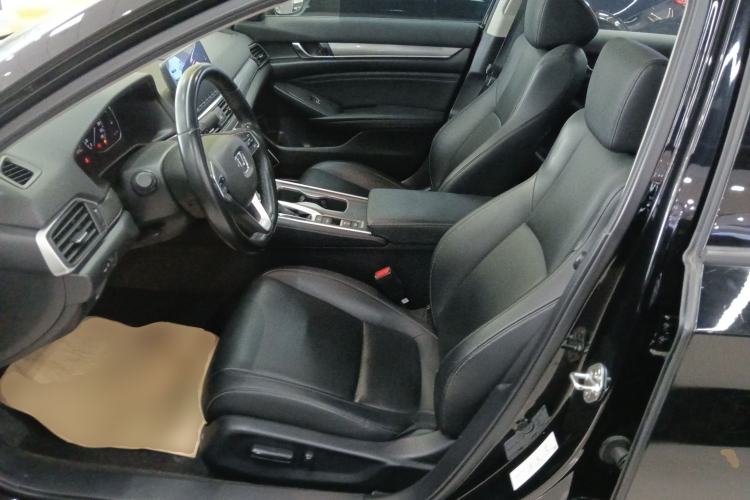 Used Honda Accord 2018 260TURBO Elite Edition China VI Left Front Seat