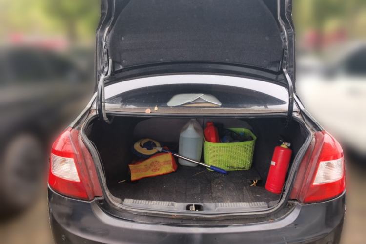 Used Geely Auto Diamond 2010 1.5L Manual VVT Invincible Edition Trunk