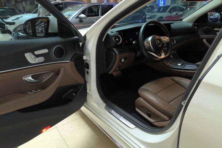 Used Mercedes-Benz E-Class 2019 Restyled E 300 L Sporty and Stylish Edition