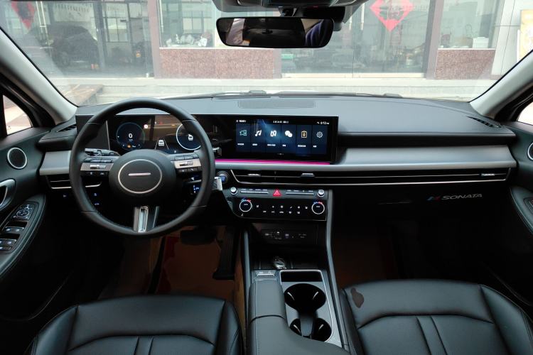 Used Hyundai Sonata 2024 1.5T Pro
