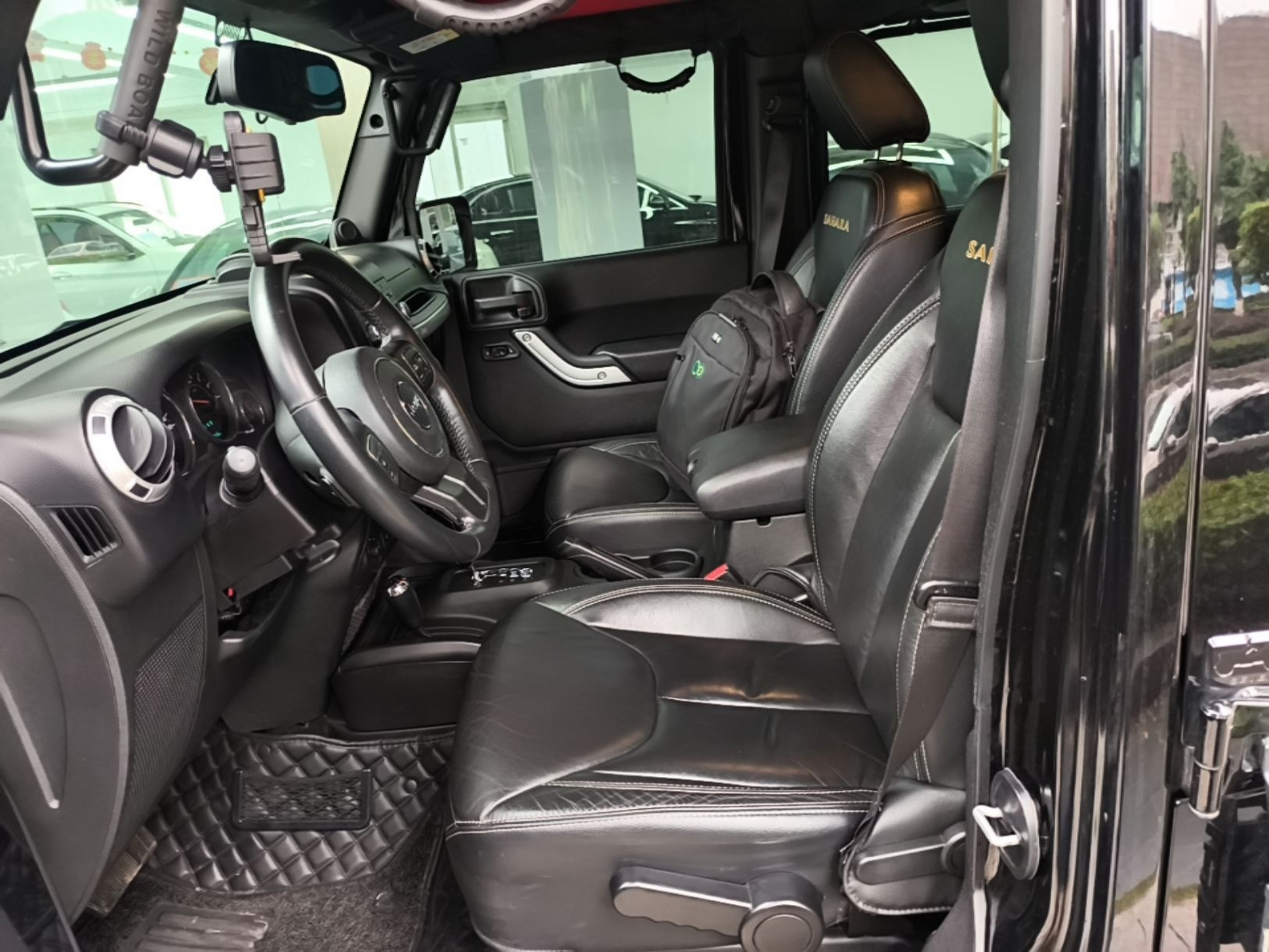 Interior delantero